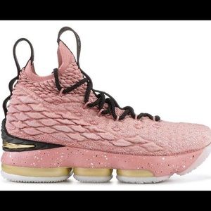 Lebron 15 Pink Hollywood